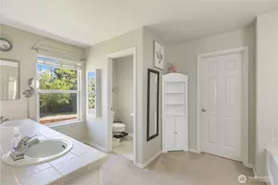 14333 47th Dr SE, Snohomish, WA 98296 - Photo 11