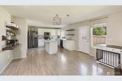14333 47th Drive SE, Snohomish, WA 98296 - Photo 7