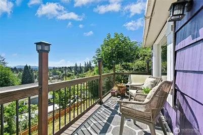 1035 Temple Drive, Everett, WA 98201 - Photo 9