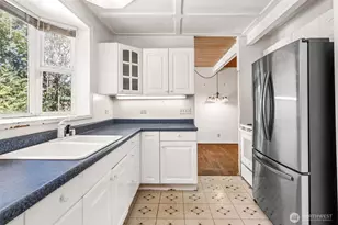 6727 21st Ave SW, Seattle, WA 98106 - Photo 7