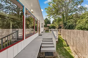 6727 21st Ave SW, Seattle, WA 98106 - Photo 5