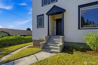 1607 Burwell Street, Bremerton, WA 98337 - Photo 3
