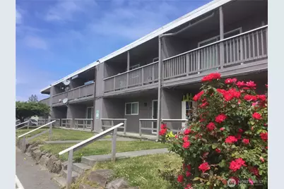 8415 Park Drive #6, Stanwood, WA 98290 - Photo 1