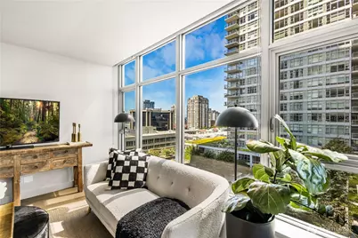 588 Bell Street #1201S, Seattle, WA 98121 - Photo 3