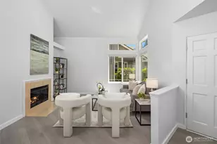 24218 SE 40th St, Sammamish, WA 98029 - Photo 5