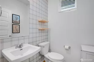 14405 204th Ave Ct E, Bonney Lake, WA 98391 - Photo 39