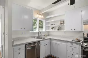 21239 14th Ave S, Des Moines, WA 98198 - Photo 13