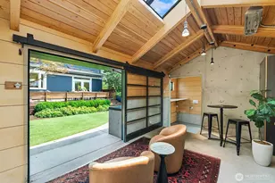 403 18th Ave E, Seattle, WA 98112 - Photo 29