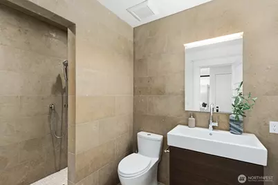 403 18th Avenue E, Seattle, WA 98112 - Photo 23
