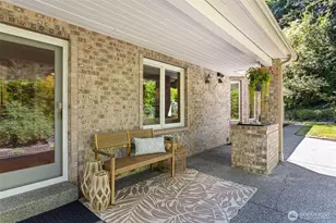 7810 175th St SW, Edmonds, WA 98026 - Photo 27