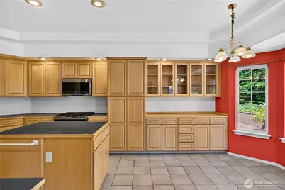 2315 Westwood Drive, Anacortes, WA 98221 - Photo 9