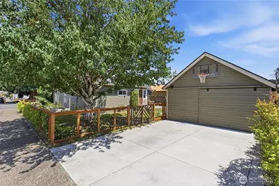 337 Loves Avenue, Woodland, WA 98674 - Photo 37