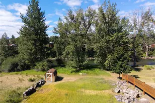 821 Riverside St, Winthrop, WA 98862 - Photo 7