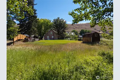 821 Riverside Street, Winthrop, WA 98862 - Photo 13