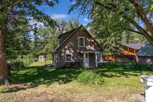 821 Riverside St, Winthrop, WA 98862 - Photo 5