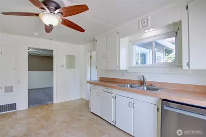 116 S 7th Street, Mount Vernon, WA 98274 - Photo 9