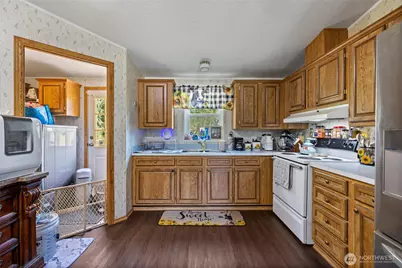 29427 Orting Kapowsin Highway E, Graham, WA 98338 - Photo 11
