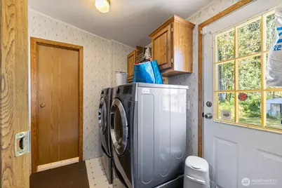 29427 Orting Kapowsin Highway E, Graham, WA 98338 - Photo 15