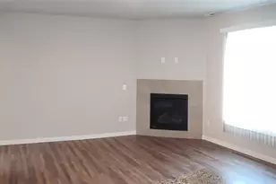 15908 39th Ave E, Tacoma, WA 98446 - Photo 3