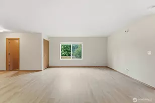 8419 79th St NE, Marysville, WA 98270 - Photo 5