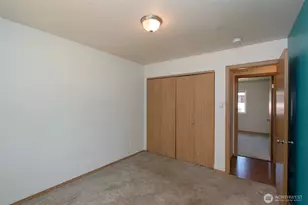 1427 W Pendley Ct, Port Angeles, WA 98363 - Photo 31