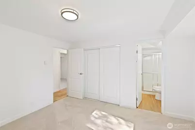 8060 NE Seawind Ave, Poulsbo, WA 98370 - Photo 17