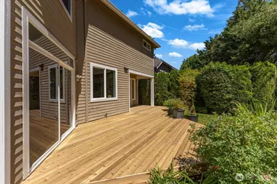 21119 SE 5th St, Sammamish, WA 98074 - Photo 39