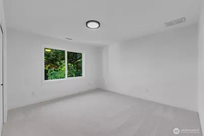 21119 SE 5th St, Sammamish, WA 98074 - Photo 27