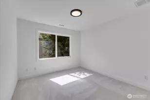 21119 SE 5th St, Sammamish, WA 98074 - Photo 25