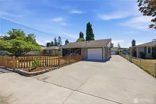 506 Calistoga St W, Orting, WA 98360 - Photo 1