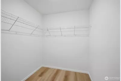 9811 Linden Avenue N, Seattle, WA 98103 - Photo 9