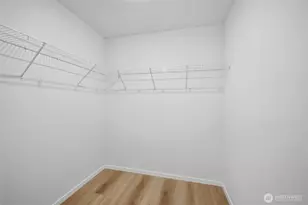 9811 Linden Ave N, Seattle, WA 98103 - Photo 9