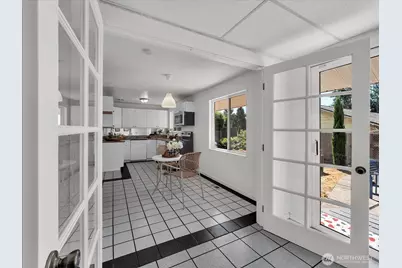 4815 S 184th Street, SeaTac, WA 98188 - Photo 11