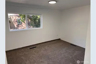 3219 Halverson Avenue, Bremerton, WA 98310 - Photo 23