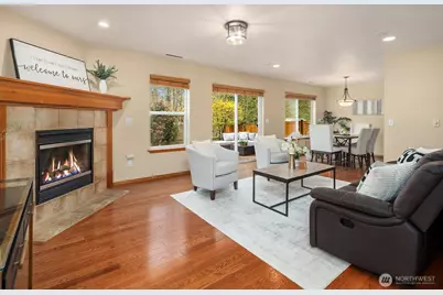 2016 250th Place SE, Sammamish, WA 98075 - Photo 5