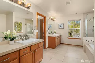2016 250th Pl SE, Sammamish, WA 98075 - Photo 25