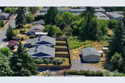1404 103rd Street E, Tacoma, WA 98445 - Photo 23