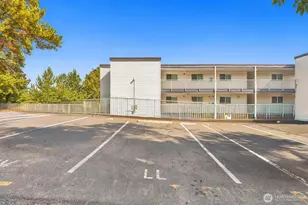 762 Hayes St, Seattle, WA 98109 - Photo 25