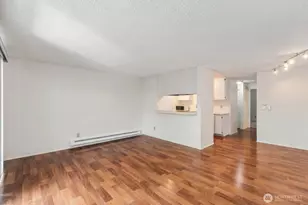 762 Hayes St, Seattle, WA 98109 - Photo 7