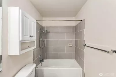 762 Hayes Street #23, Seattle, WA 98109 - Photo 19