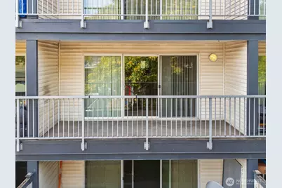 762 Hayes Street #23, Seattle, WA 98109 - Photo 27