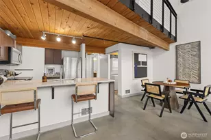 401 9th Ave N, Seattle, WA 98109 - Photo 11