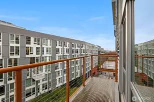 401 9th Ave N, Seattle, WA 98109 - Photo 23