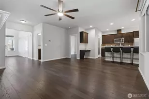 3890 Portside Dr, Bremerton, WA 98312 - Photo 13