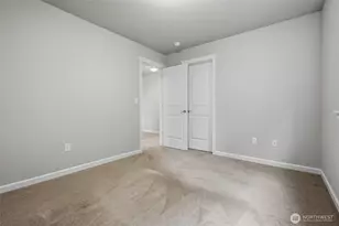 3890 Portside Dr, Bremerton, WA 98312 - Photo 31