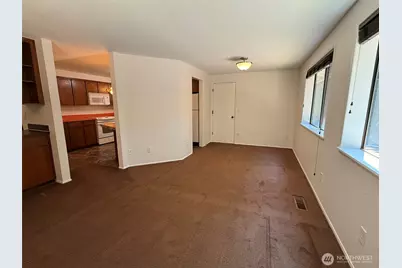 13921 217th Avenue SE, Issaquah, WA 98027 - Photo 5