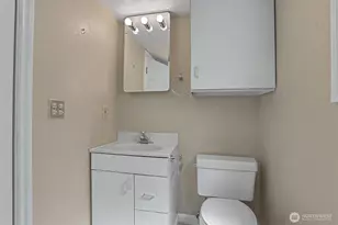 322 N 81st St, Seattle, WA 98103 - Photo 25