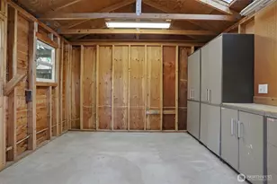 322 N 81st St, Seattle, WA 98103 - Photo 31