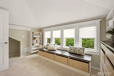8903 3rd Avenue NW, Seattle, WA 98117 - Photo 15