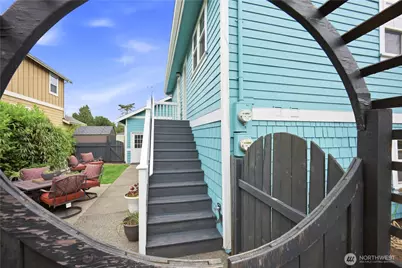 8903 3rd Avenue NW, Seattle, WA 98117 - Photo 29